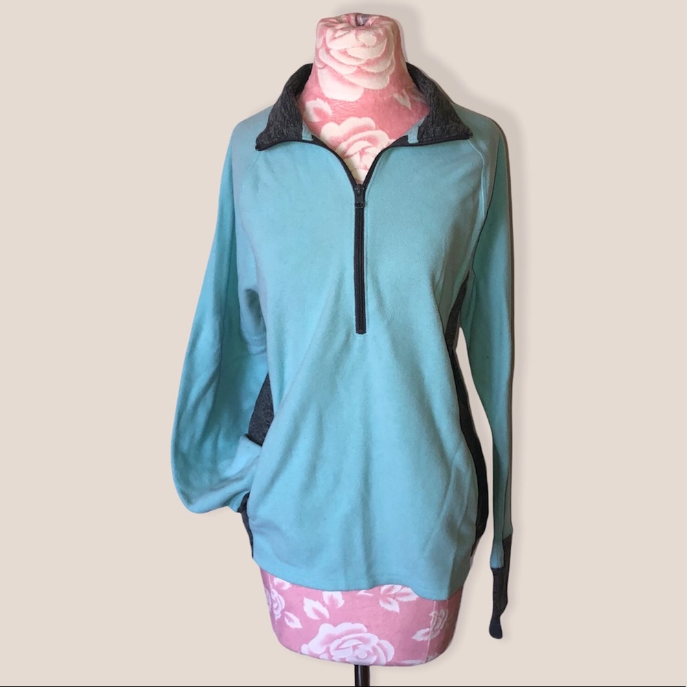 SO brand Quarter Zip Fleece Pullover with front pocket and thumb holes